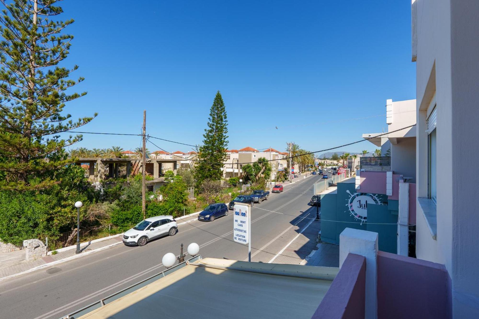 Nikos Apartments Agia Marina  ภายนอก รูปภาพ