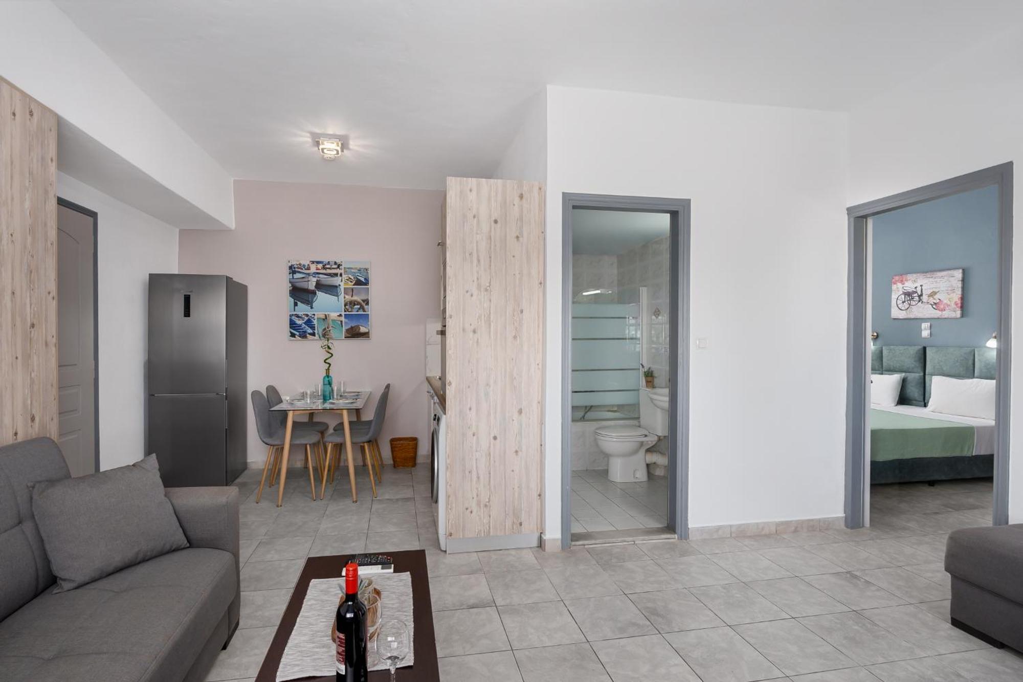 Nikos Apartments Agia Marina  ภายนอก รูปภาพ